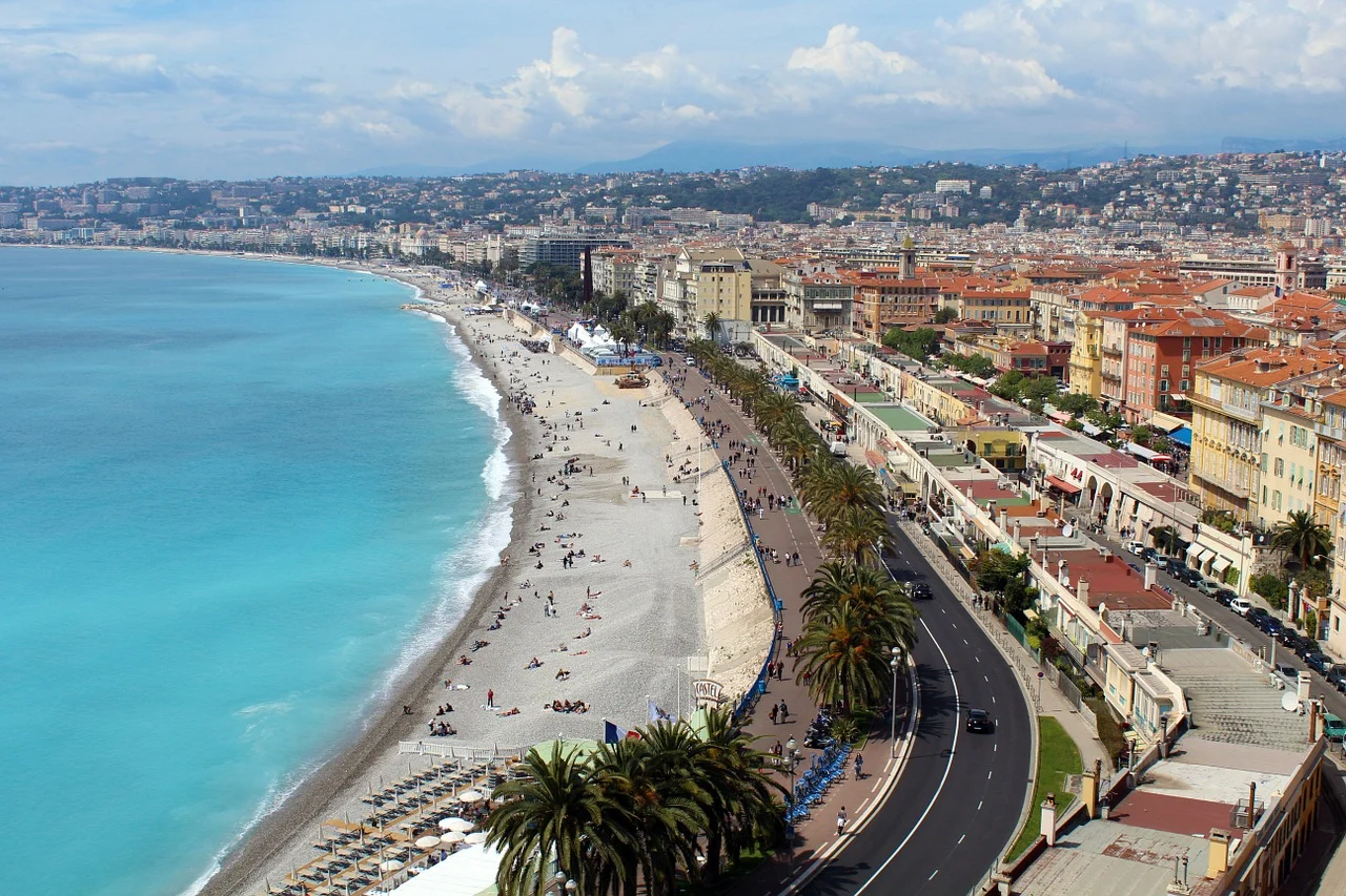 Pourquoi faut-il mieux éviter la plage entre 12h et 16h ?