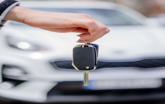Combien cela coûte de louer une voiture à Sainte-Marie ?