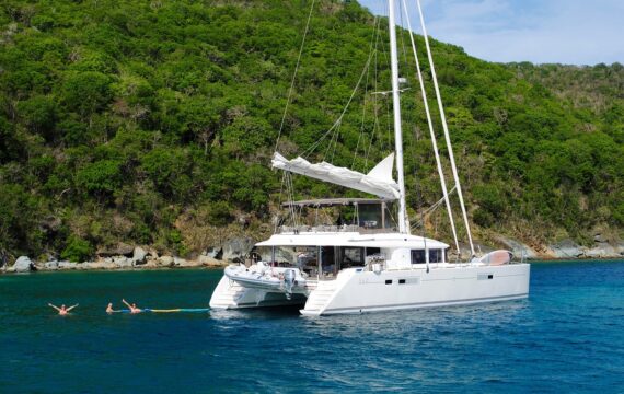 Comment louer un bateau pour une journée inoubliable en mer ?