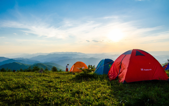 Les différents types d’emplacement de camping et leurs avantages